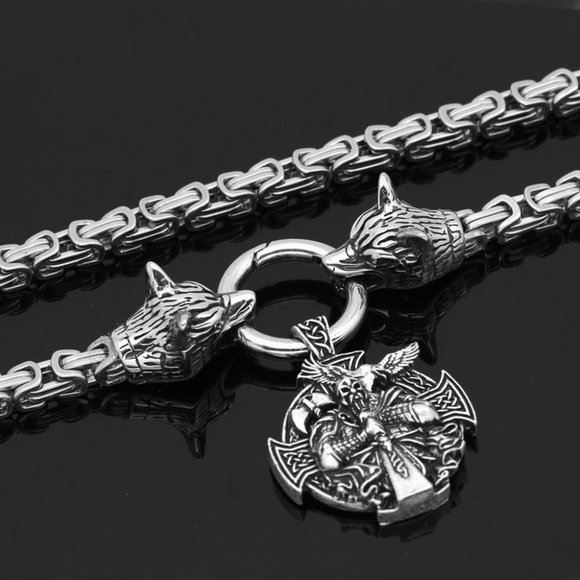 New! Stainless Steel Nordic Mythology Wolf Head Necklace - Picture 6 of 6